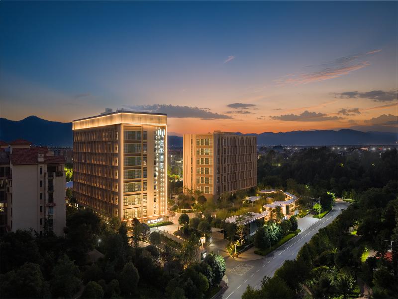 EVEN Kunming Dianchi Lake by IHG — general view