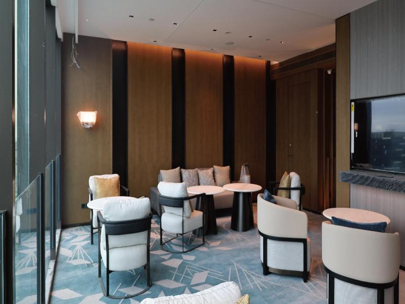 Hualuxe Guiyang Financial City image