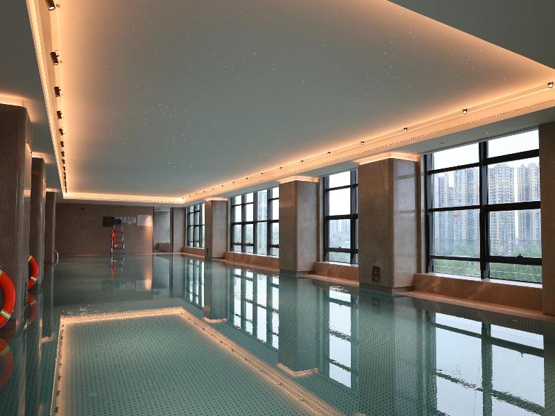 Hualuxe Guiyang Financial City image