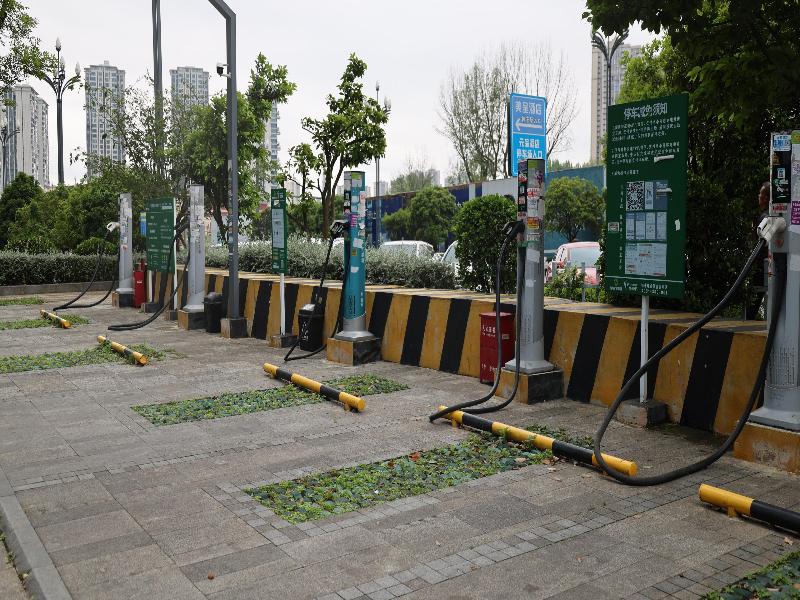 Hualuxe Guiyang Financial City image