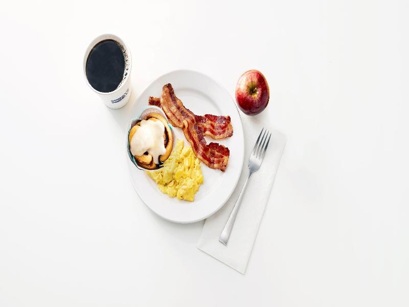 Holiday Inn Express Knoxville Downtown by IHG image