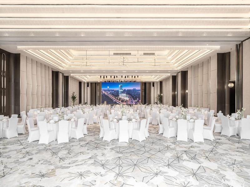 Grand Bay Hotel Chengdu
