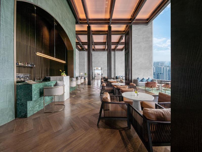 Grand Bay Hotel Chengdu
