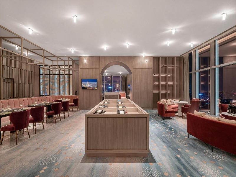 Grand Bay Hotel Chengdu