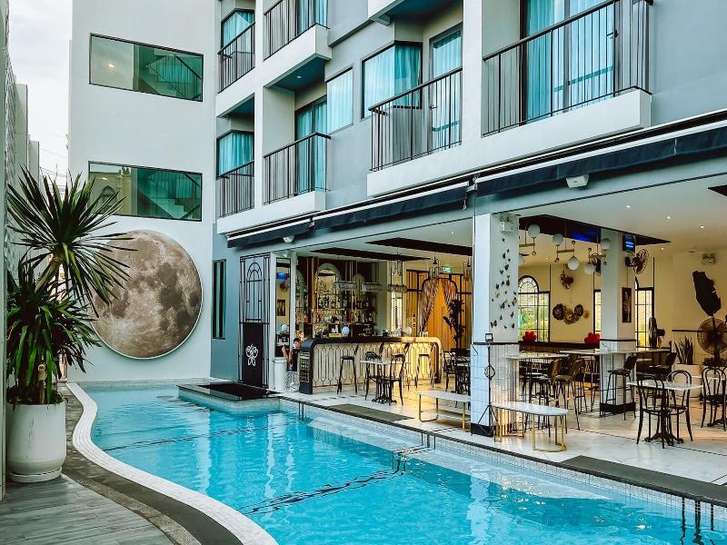Ratri Hotel Phuket Old Town image
