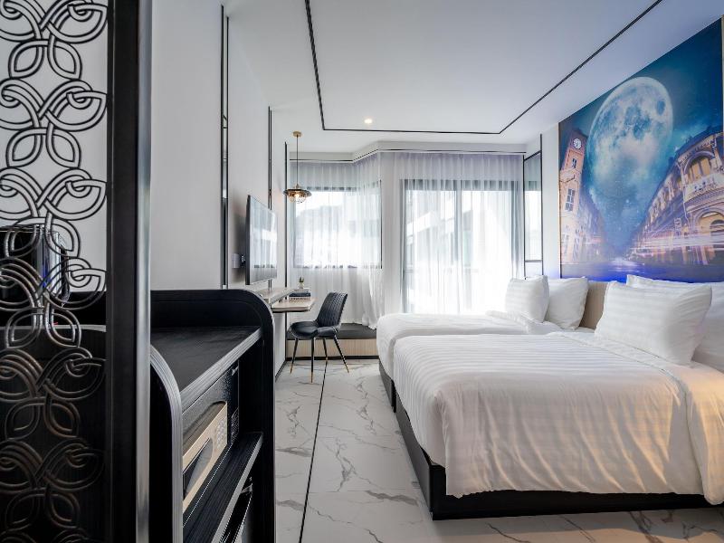 Ratri Hotel Phuket Old Town image
