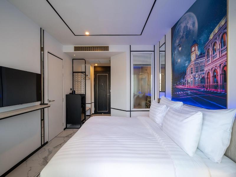 Ratri Hotel Phuket Old Town image
