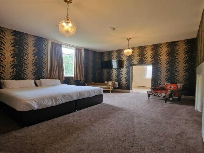 Rainhill Hall image