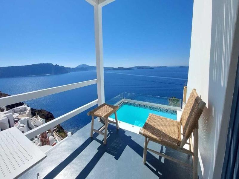 Gala Suites image