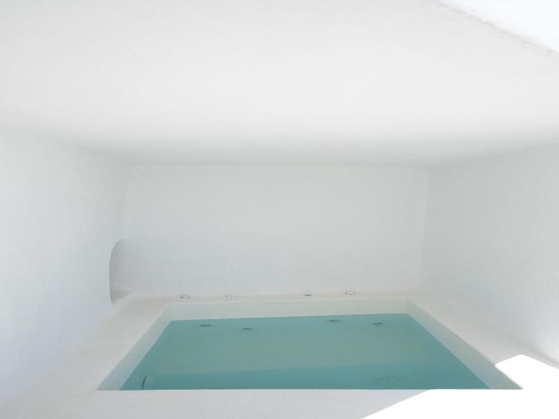 Gala Suites image