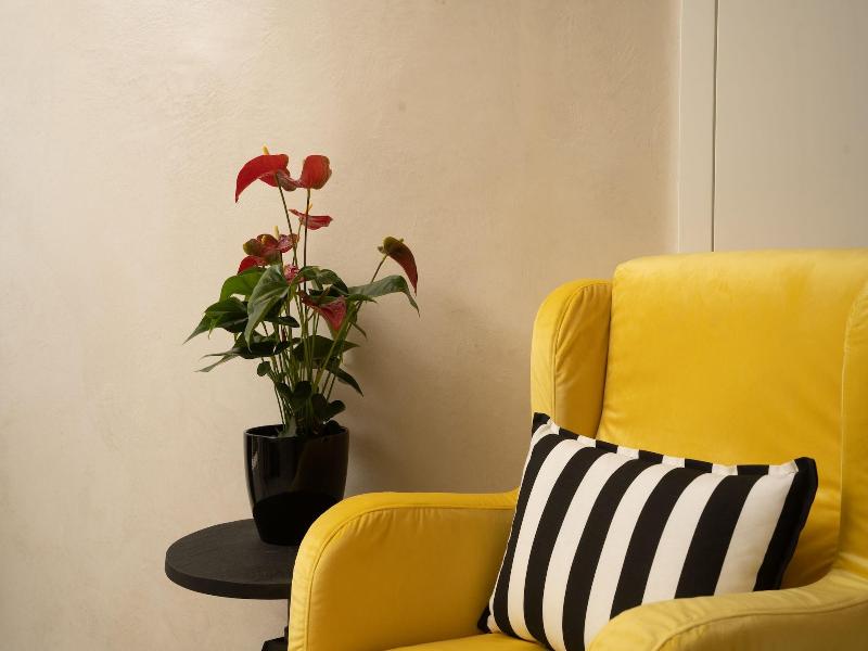 Gala Suites image