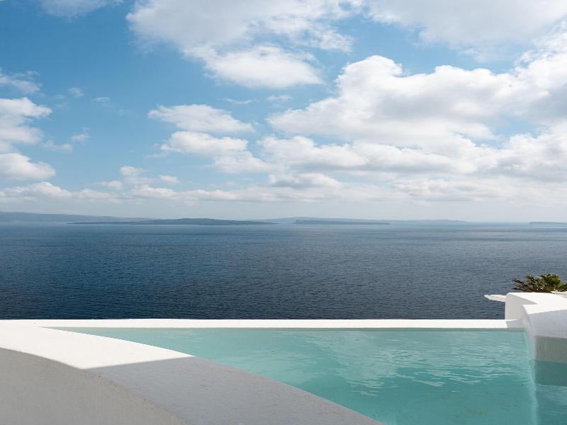 Gala Suites image
