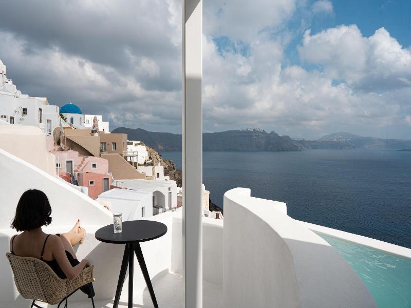 Gala Suites image