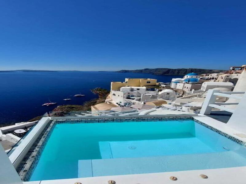 Gala Suites image