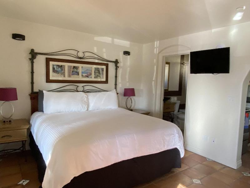 Tide Pool Villas image