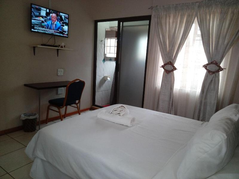 Vuya Nathi Bed Breakfast image