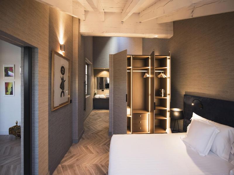 Palacio Salvetti Suites image