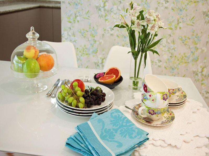 Feelathome Madrid Suites Apartments image