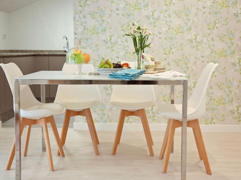 Feelathome Madrid Suites Apartments image