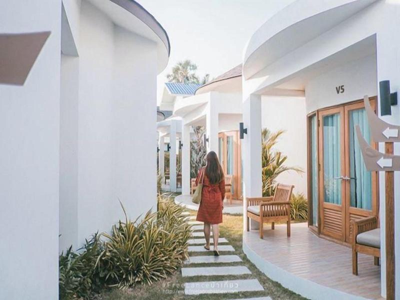 Maldives Beach Resort image