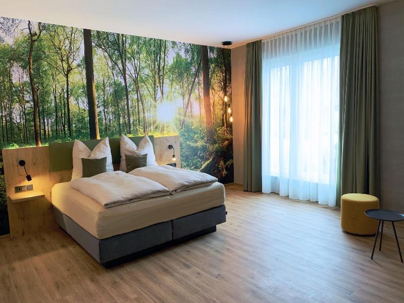 Hotel Am Sonnenlandpark image
