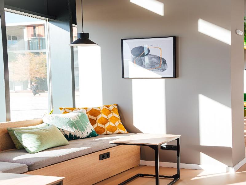 Atenea Living image