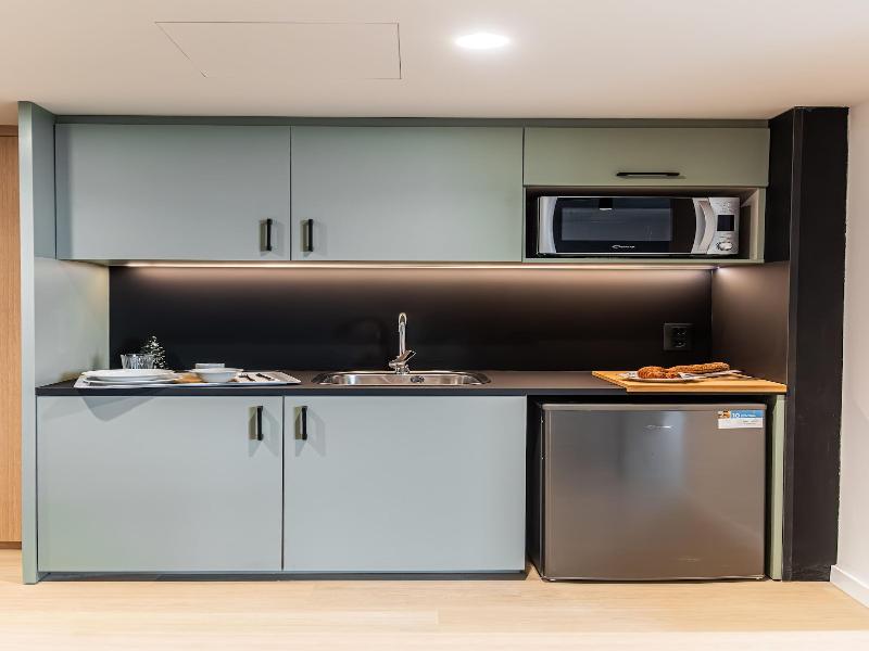Atenea Living image
