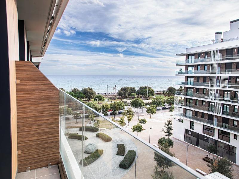 Atenea Living image