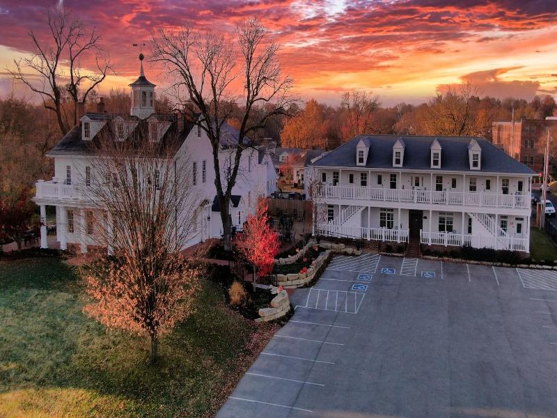The Inn At Elijah Mcleans, Washington