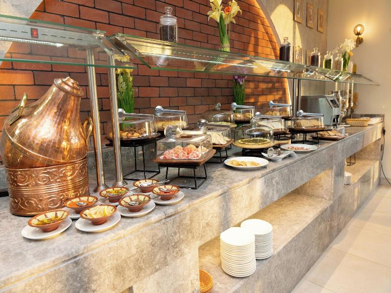 Hotel Vivian Park El Raed image