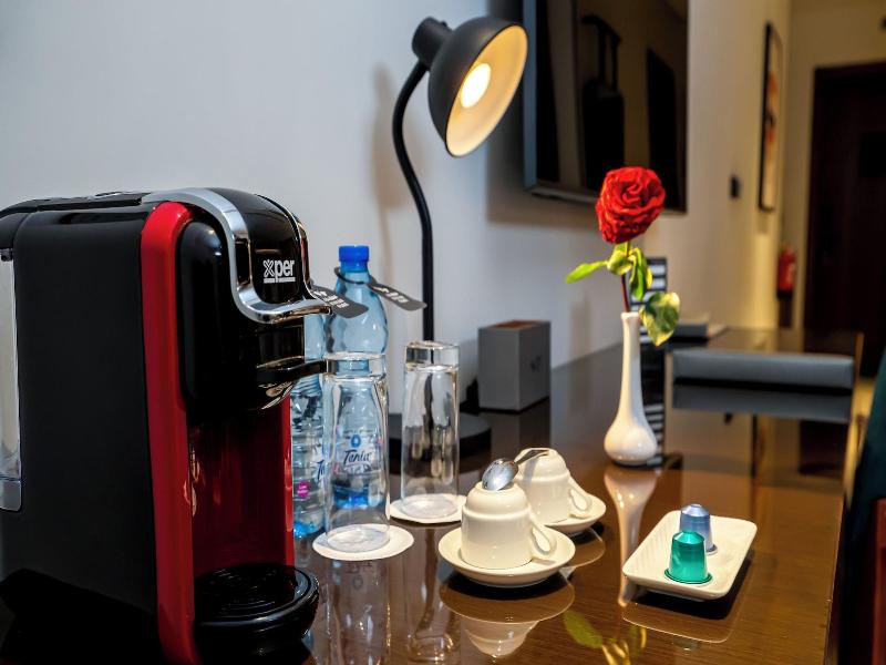 Hotel Vivian Park El Raed image
