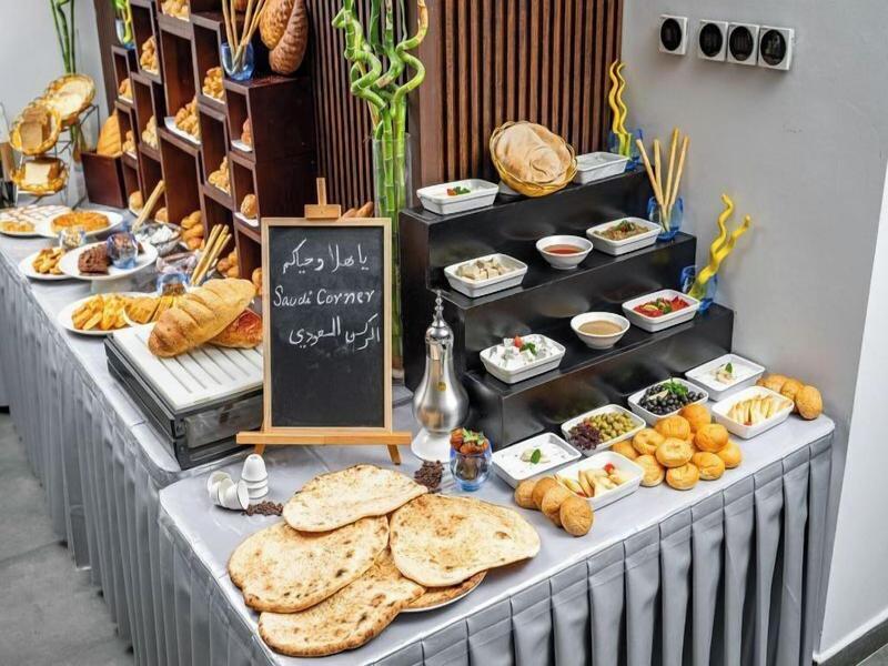 Elaf Qinwan Hotel image