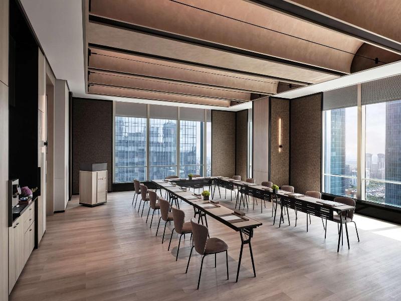 Andaz Nanjing Hexi, By Hyatt image