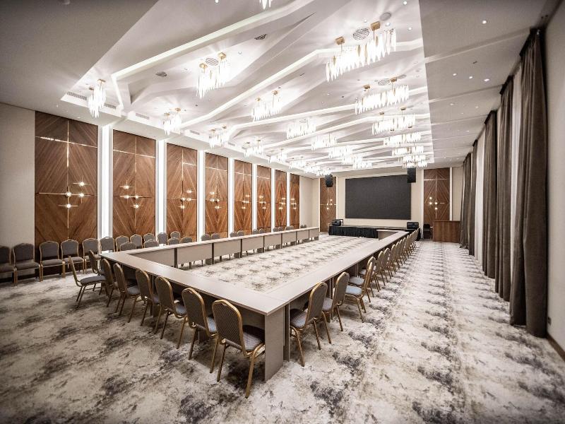 Frankfort Hotel & Spa image