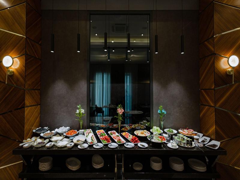 Frankfort Hotel & Spa image
