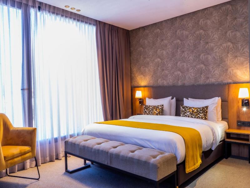 Urban Hotel And Spa image