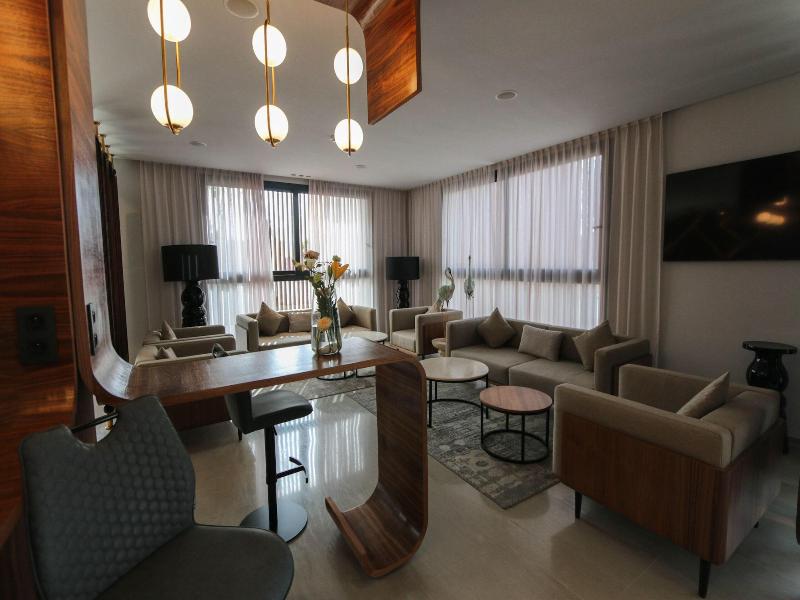 Urban Hotel And Spa image
