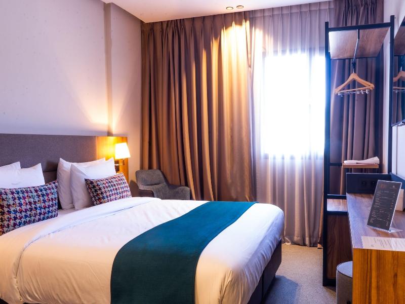Urban Hotel And Spa image
