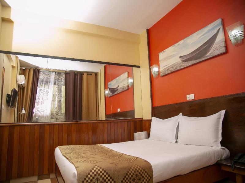Yaahot Hotel image