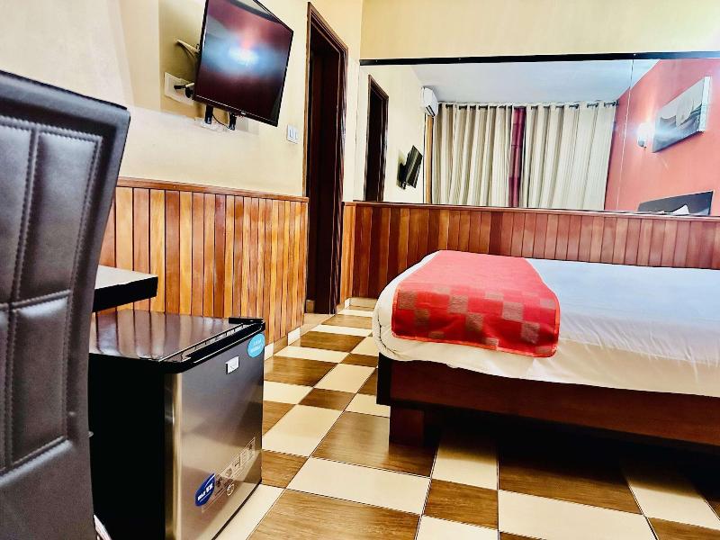 Yaahot Hotel image