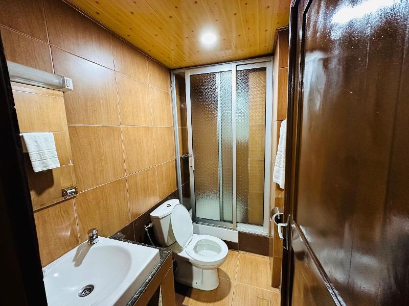 Yaahot Hotel image