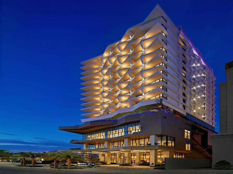 Hyatt Place Ha Long Bay, Bai Chay image