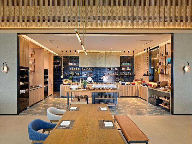Hyatt Place Ha Long Bay, Bai Chay image