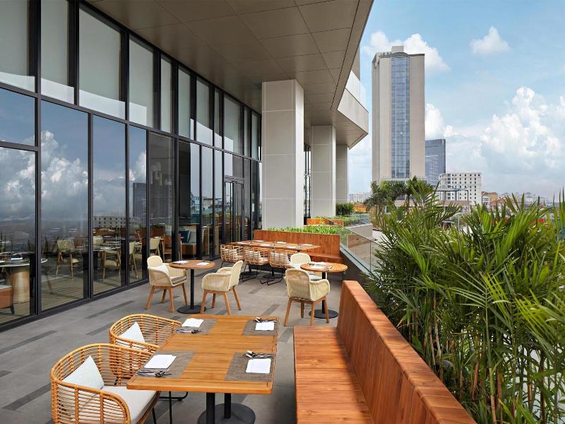 Hyatt Place Ha Long Bay, Bai Chay image