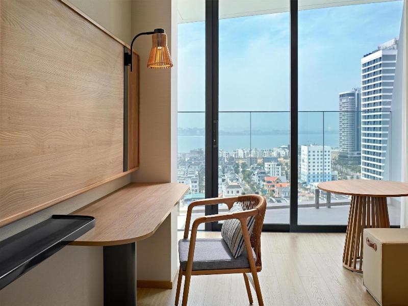 Hyatt Place Ha Long Bay, Bai Chay image