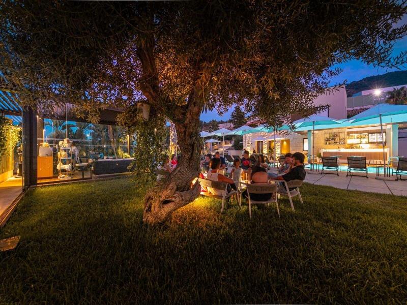 Insulae Resort image