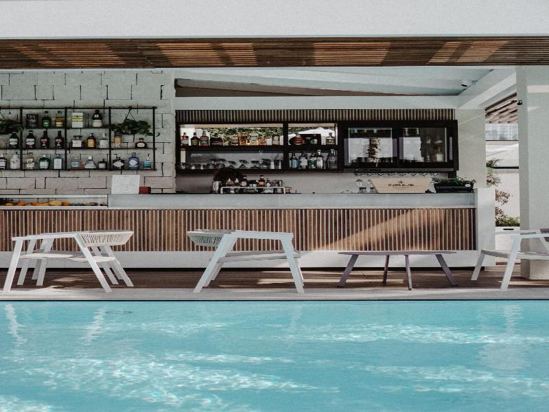 Insulae Resort image