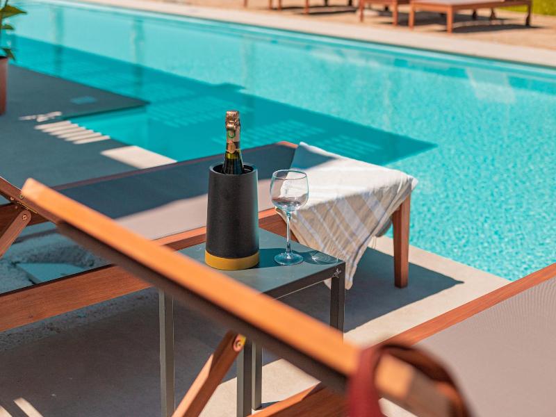 Insulae Resort image