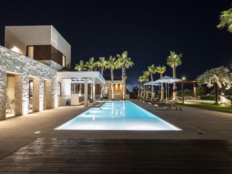 Insulae Resort image