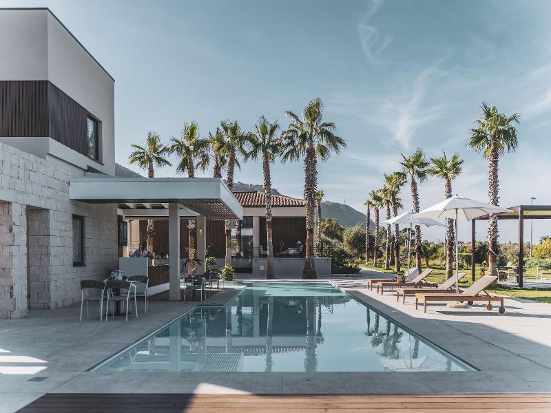 Insulae Resort image